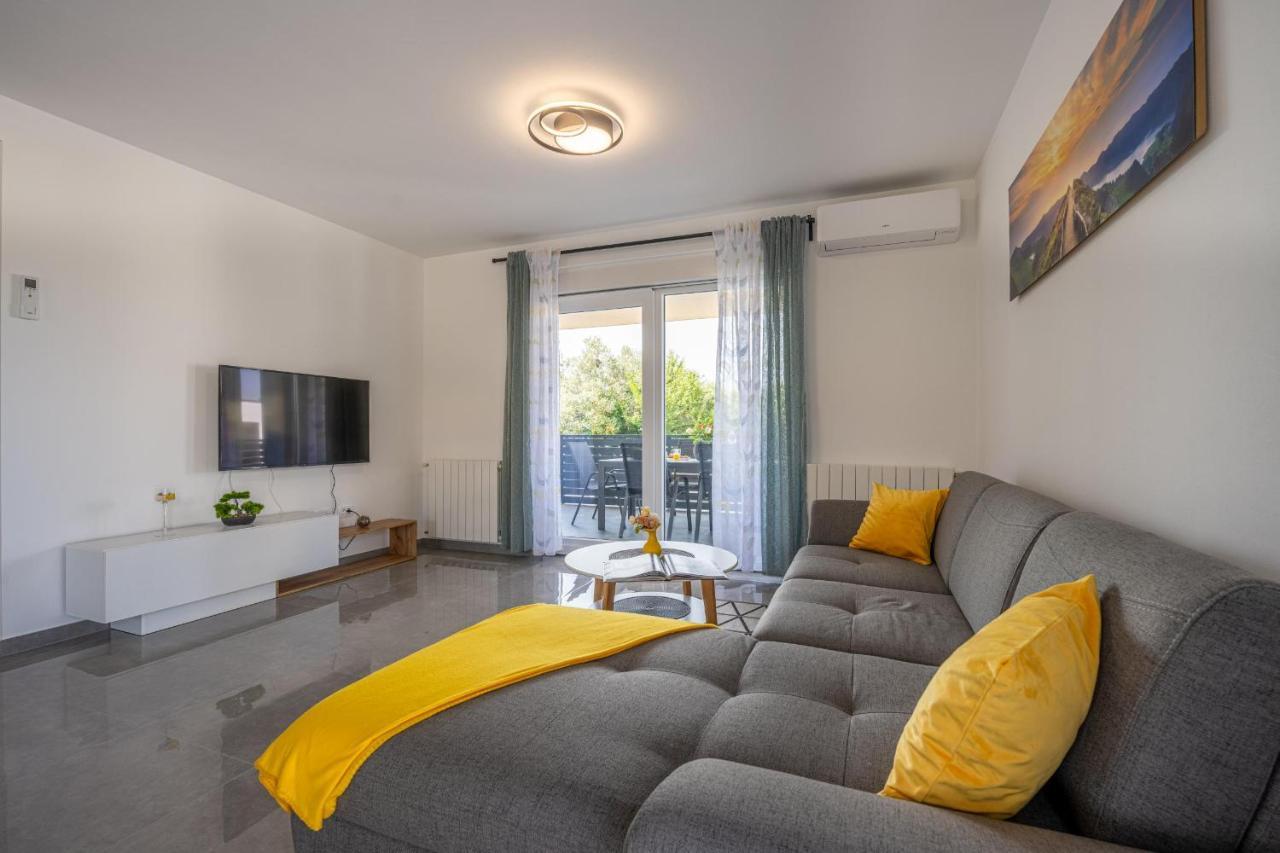Domus Alba Apartments Póla Kültér fotó