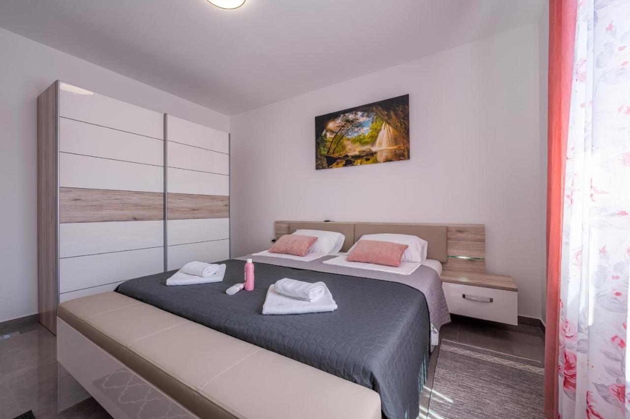 Domus Alba Apartments Póla Kültér fotó