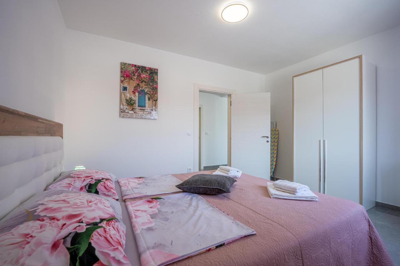 Domus Alba Apartments Póla Kültér fotó