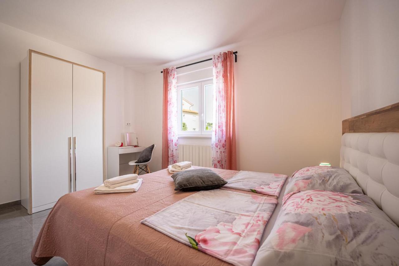 Domus Alba Apartments Póla Kültér fotó